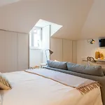 Apartment Five Stars Combro 77 *