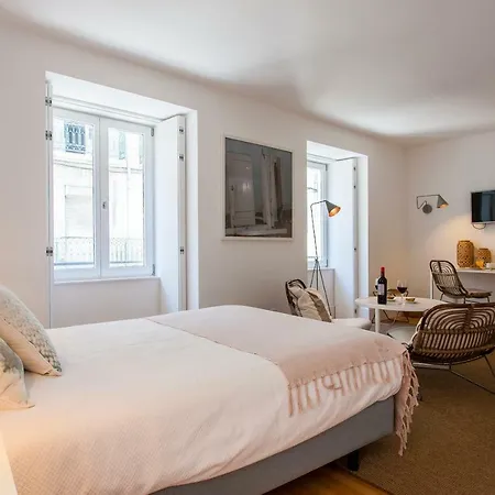 Lejlighed Five Stars Combro 77 *