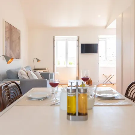 Five Stars Combro 77 Apartment