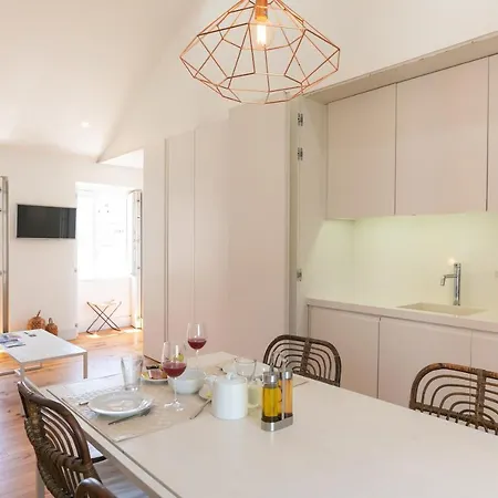 Five Stars Combro 77 * Lisbona