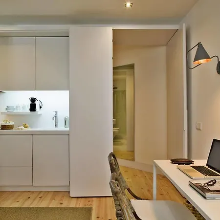 Apartamento Five Stars Combro 77 *