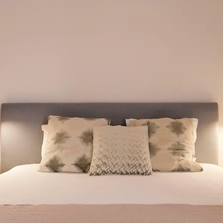 Apartment Five Stars Combro 77