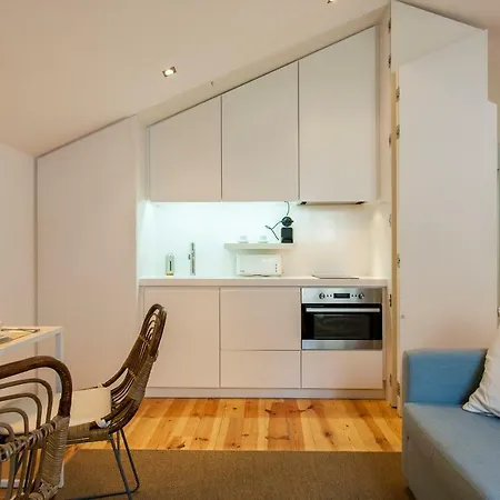 Five Stars Combro 77 Daire *