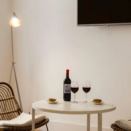 Five Stars Combro 77 * Lisboa