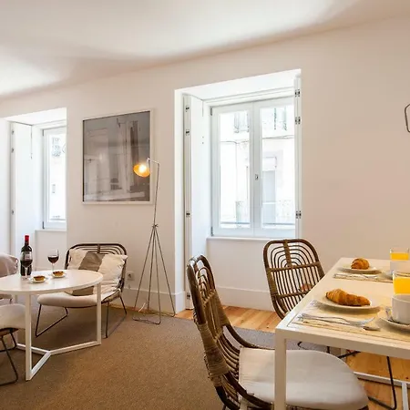 Five Stars Combro 77 * Lisbon