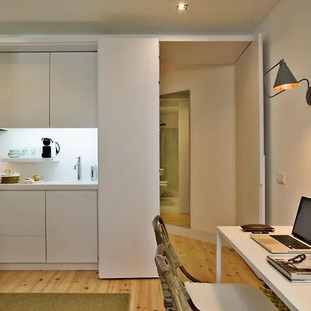 Apartment Five Stars Combro 77